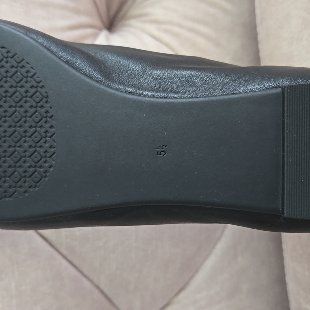 Tory Burch Everly Ballet Flats, Black Nappa Leather/Patent Leather, Size 5.5 - Picture 9 of 11